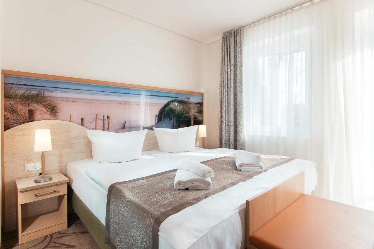 Parkhotel IV Jahreszeiten Kuhlungsborn Bagian luar foto