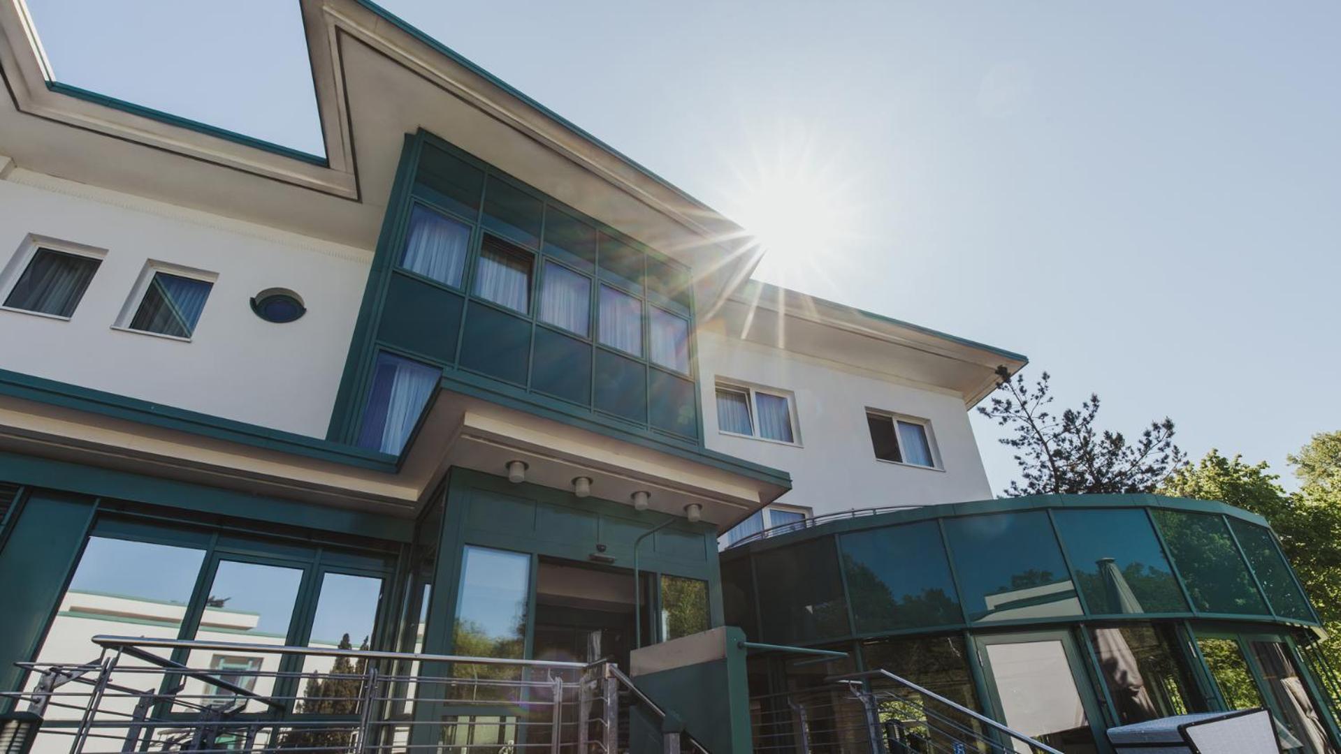 Parkhotel IV Jahreszeiten Kuhlungsborn Bagian luar foto