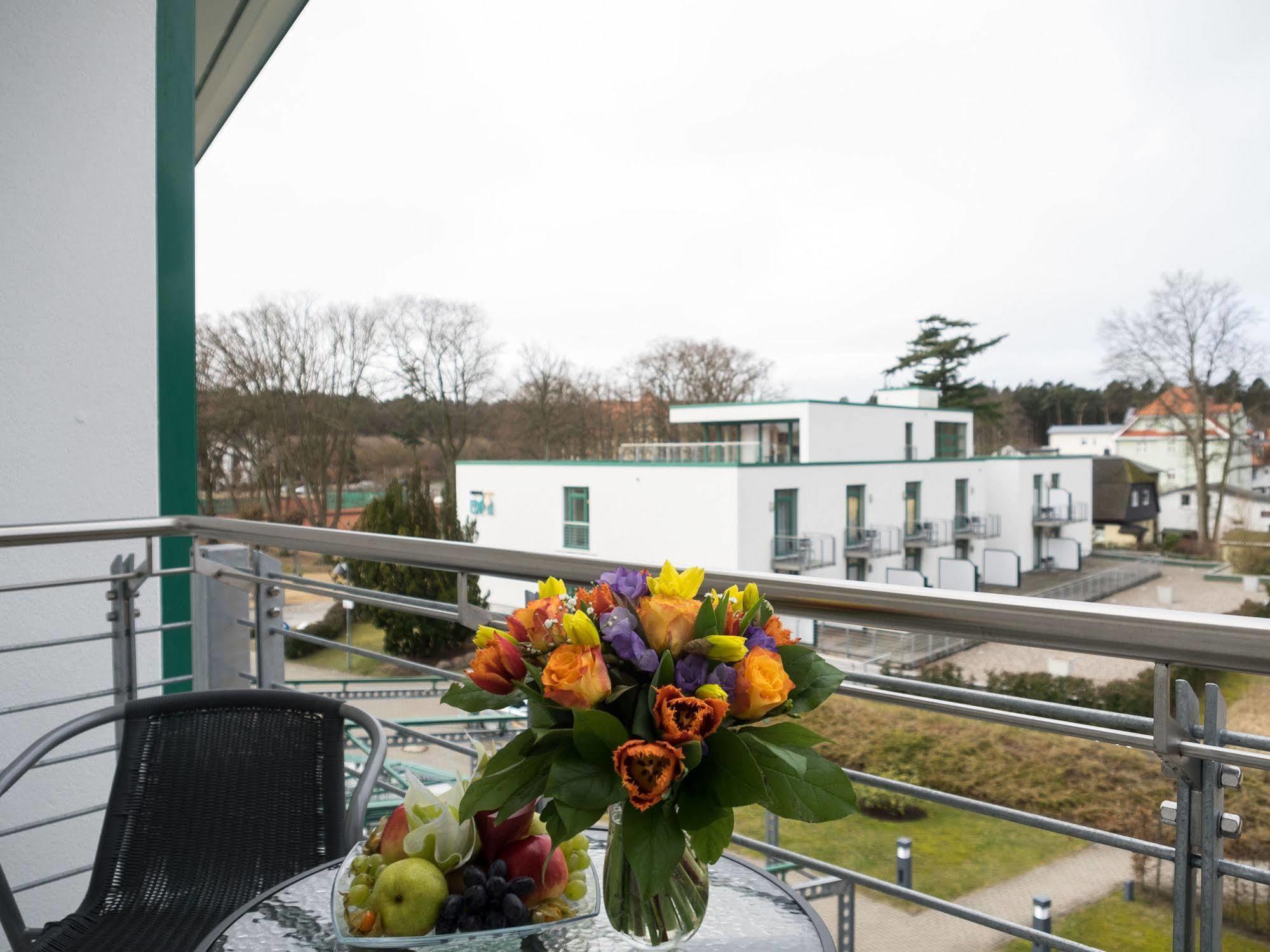 Parkhotel IV Jahreszeiten Kuhlungsborn Bagian luar foto