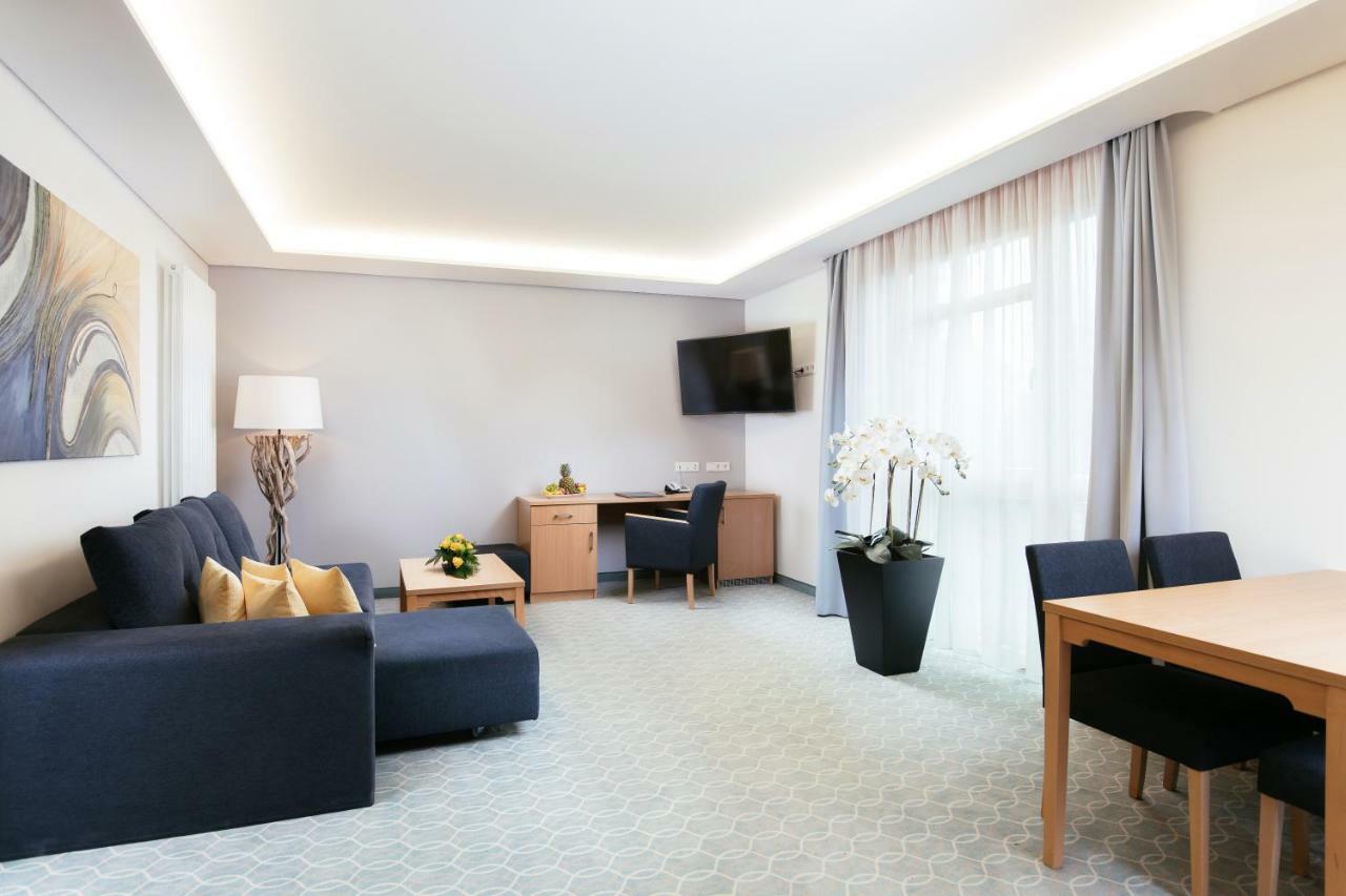 Parkhotel IV Jahreszeiten Kuhlungsborn Bagian luar foto