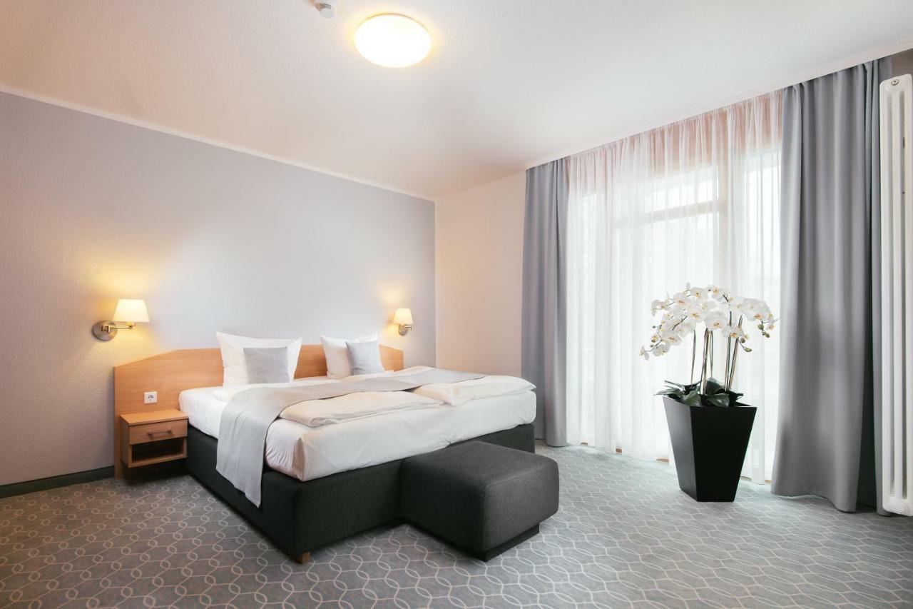 Parkhotel IV Jahreszeiten Kuhlungsborn Bagian luar foto
